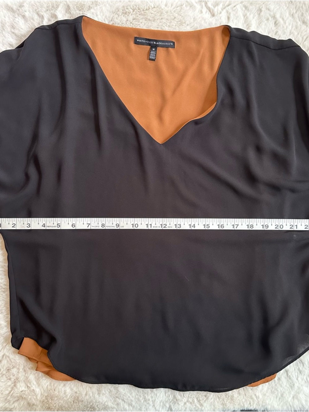 WHITE HOUSE BLACK MARKET Colorblock Blouse Black Camel V-Neck Flowy Top Medium - Picture 3 of 10